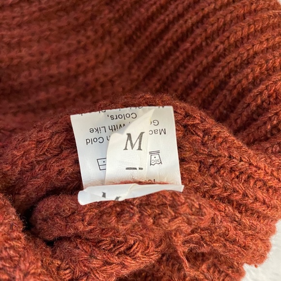 Medium Autumn Colored Cropped Button Sweater - Picture 3 of 3